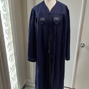 🦉 FAU Graduation Gown – Oak Hall GreenWeaver® | Size 6'0"–6'2"